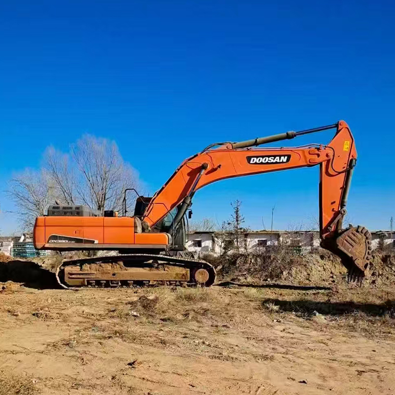 2019 Used Doosan 380 Crawler Excavator - Image 5