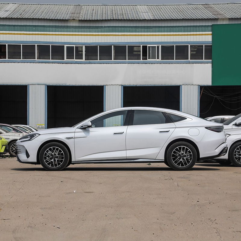 BYD Seal 2024 Honor DI-i 1.5L.121km Elite - Image 6