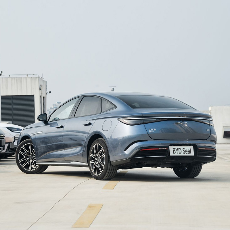 BYD Seal 2024 Honor Di-1.5T 200km flagship - Image 7