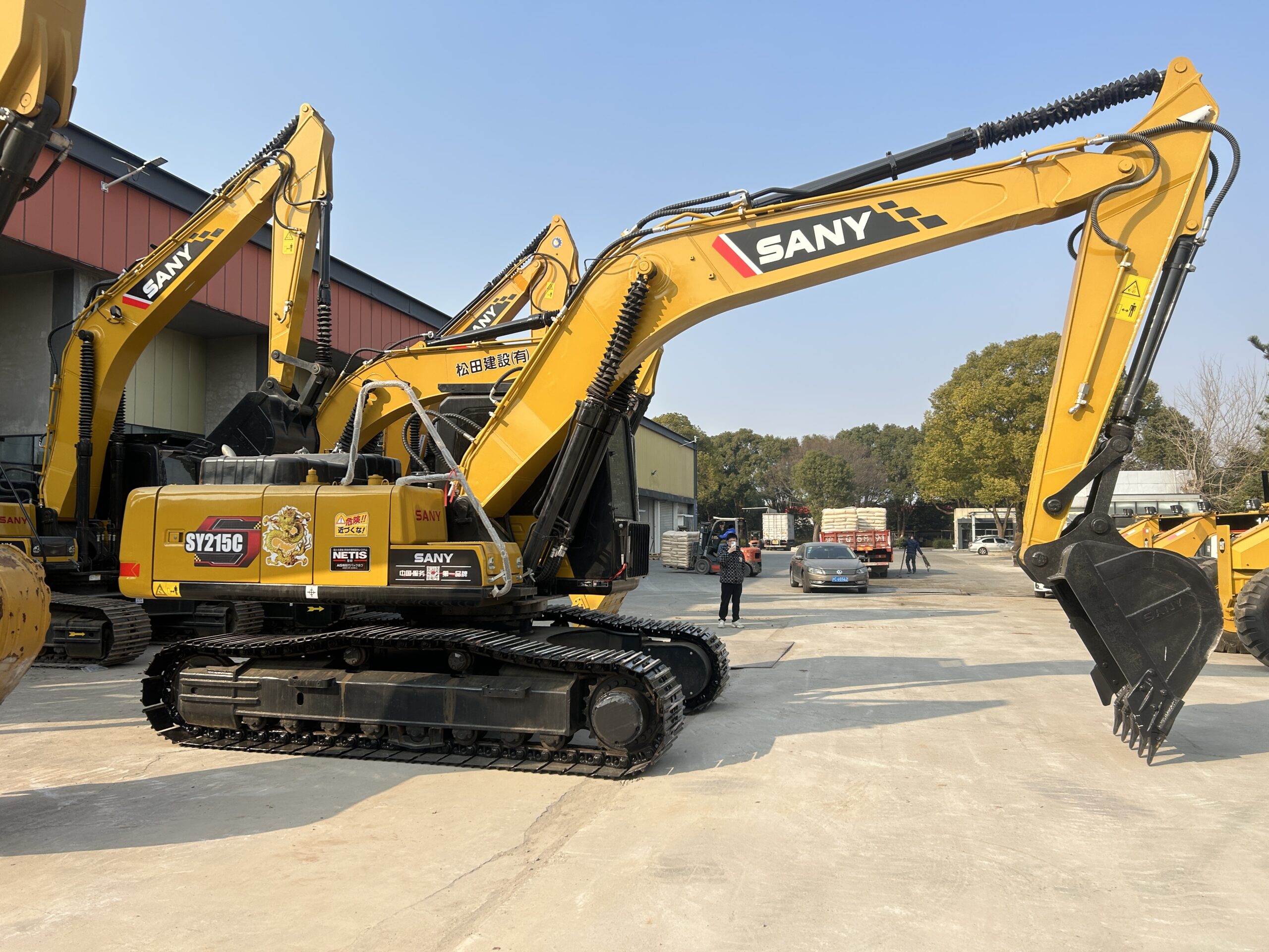 Factory Supply SANY SY215C 21ton Medium Excavator - Image 2