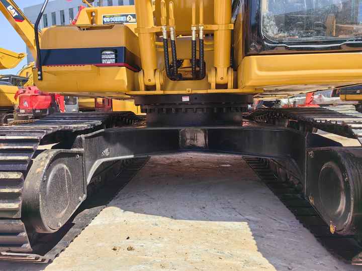Japan Original Used Crawler Excavator Cat Digger 320B - Image 5
