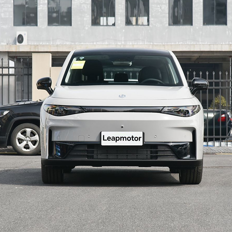 Leapmotor C10 2024 210 Smart Edition - Image 2