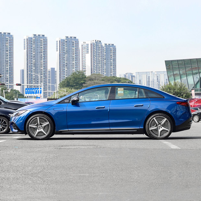 Mercedes- Benz EQE 2022 Model 350 special Edition - Image 3