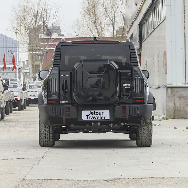 Jetour Traveler 2025 2.0T four-wheel drive 200thousand commemorate edition - Image 4