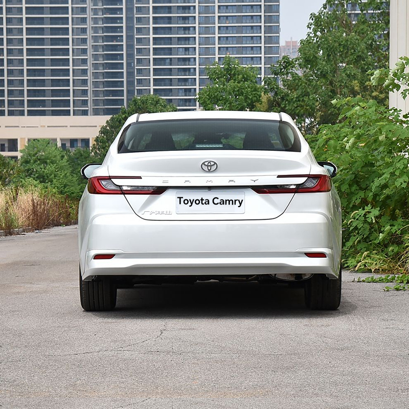 Toyota Camry 2024 2.0GVP Deluxe Edition - Image 4