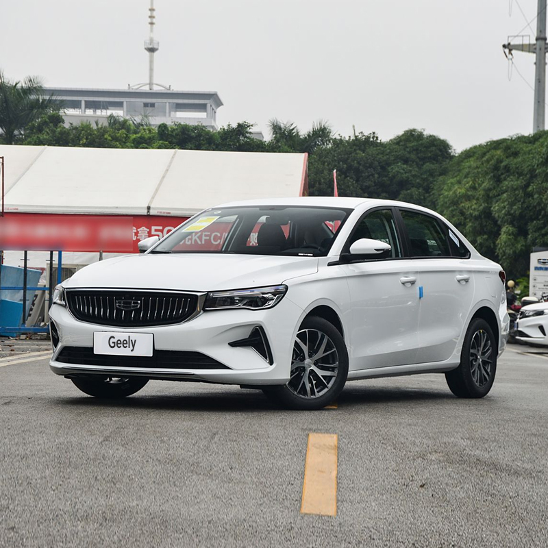 Geely Emgrand 2023 4th generation Champion Edition 1.5L manual luxury model - Image 3