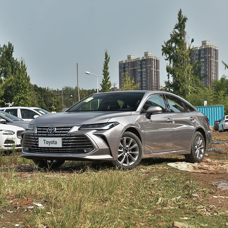 Toyota Avalon 2024 Dual Engine 2.0L Premium - Image 3