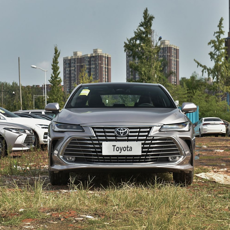 Toyota Avalon 2024 Dual Engine 2.0L Premium - Image 4