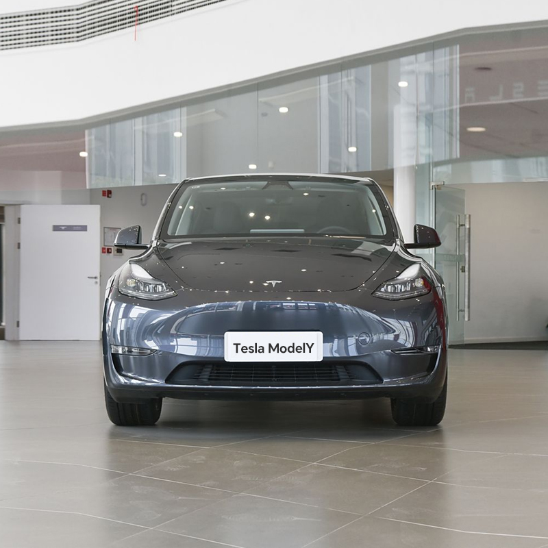 Tesla Model Y2024 Long range 4WD - Image 4