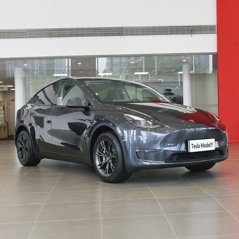 Tesla Model Y2024 Long range 4WD - Image 5