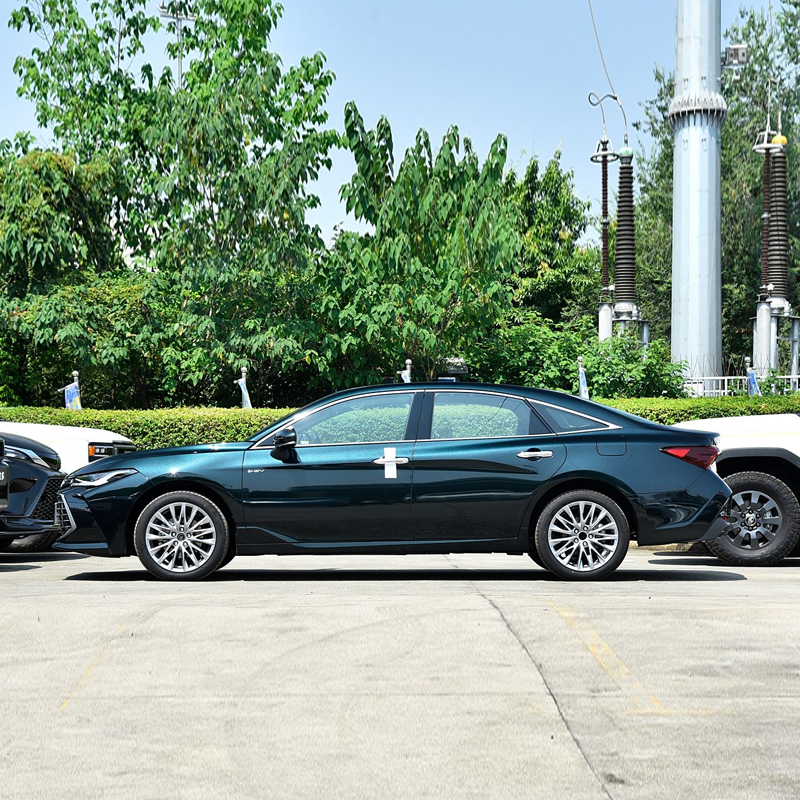 Toyota Avalon 2024 2.0L Luxury - Image 6