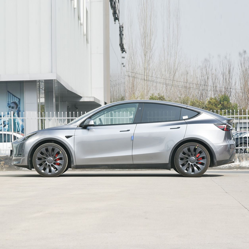 Tesla ModelY 2024 High Performance - Image 6