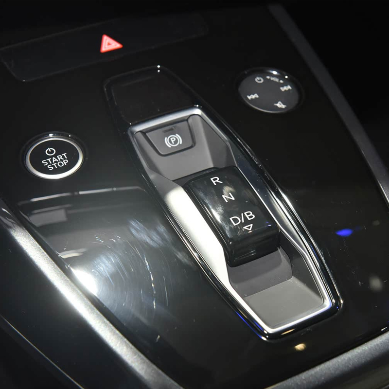 Audi Pure electric Q4202440 e-tron Tron night edition - Image 6