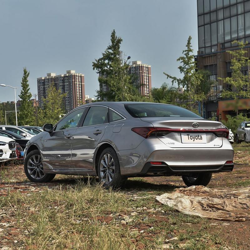 Toyota Avalon 2024 Dual Engine 2.0L Premium - Image 7