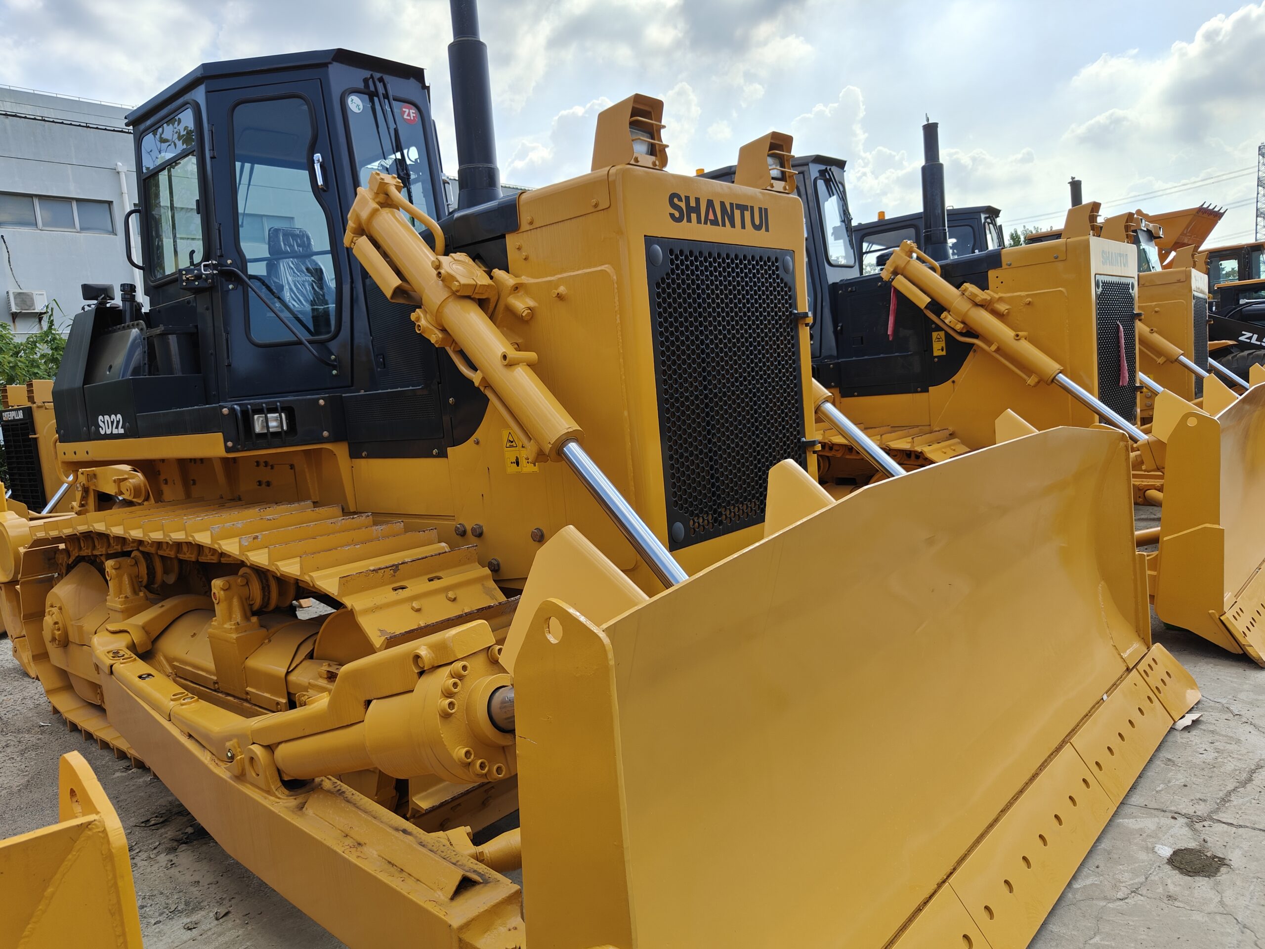 Reconditioned machine SHANTUI SD22 BULLDOZER - Image 5