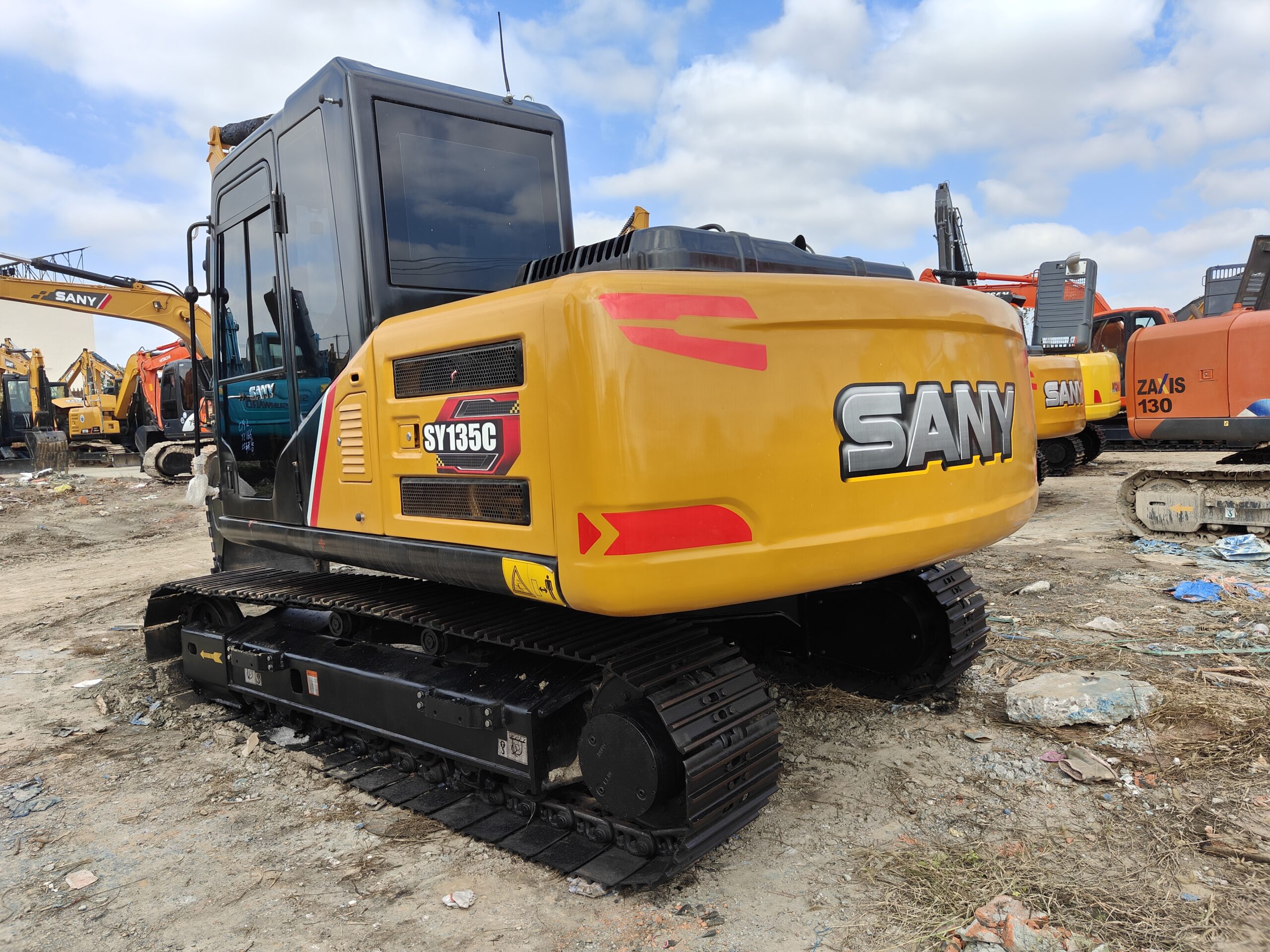 Reconditioned machine Sany 135 excavator - Image 4