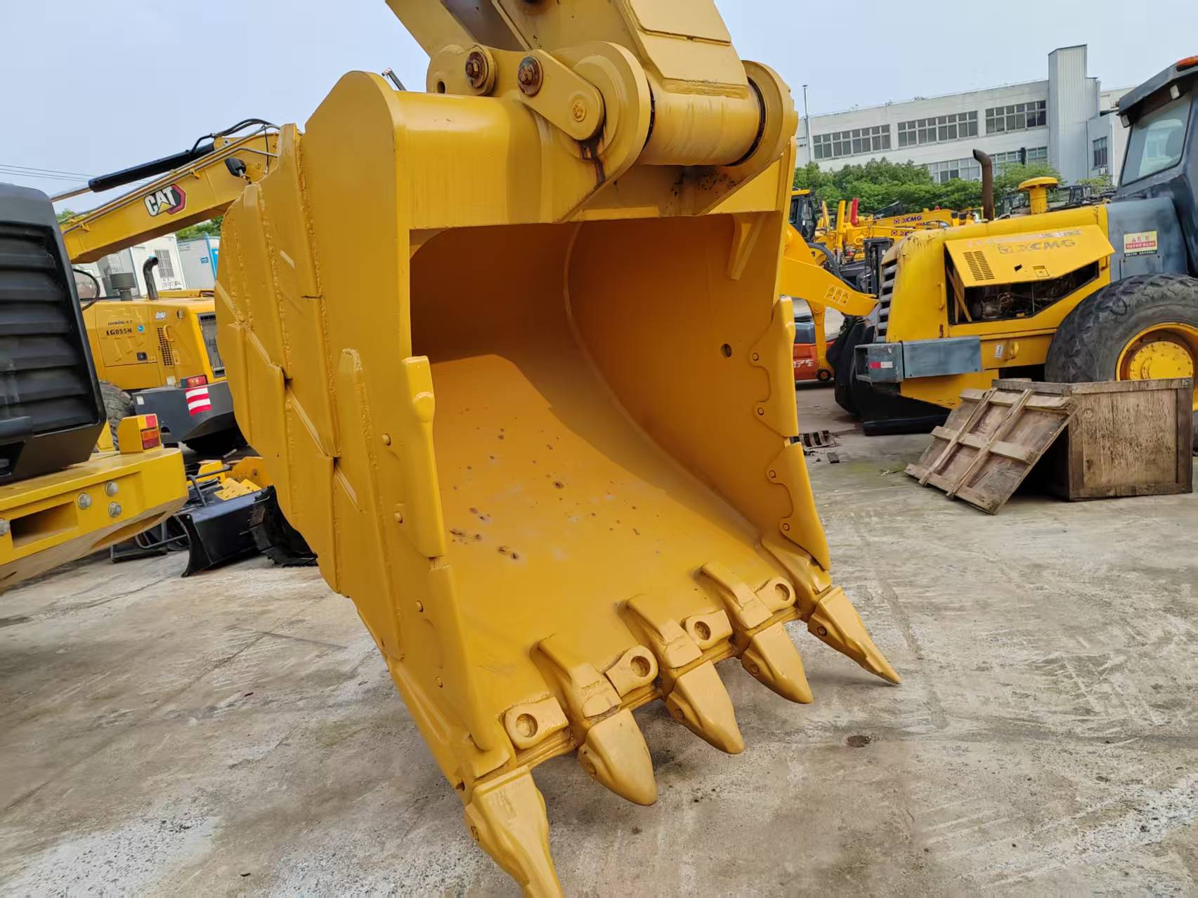 Reconditioned machine CAT 349D2 EXCAVATOR - Image 3