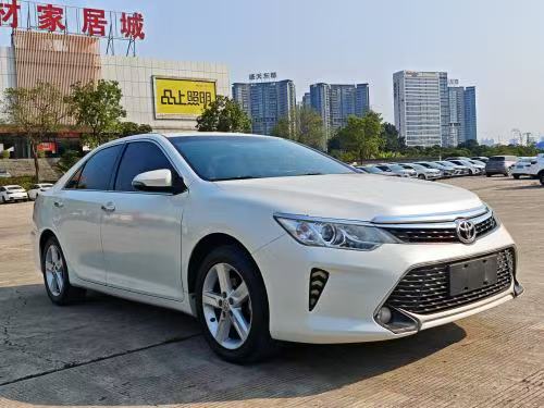 Toyota Camry 2015 Camry Junrui 2.0S Ling Dynamic Edition