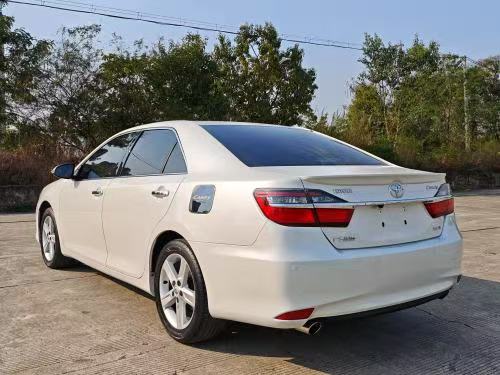 Toyota Camry 2015 Camry Junrui 2.0S Ling Dynamic Edition - Image 5