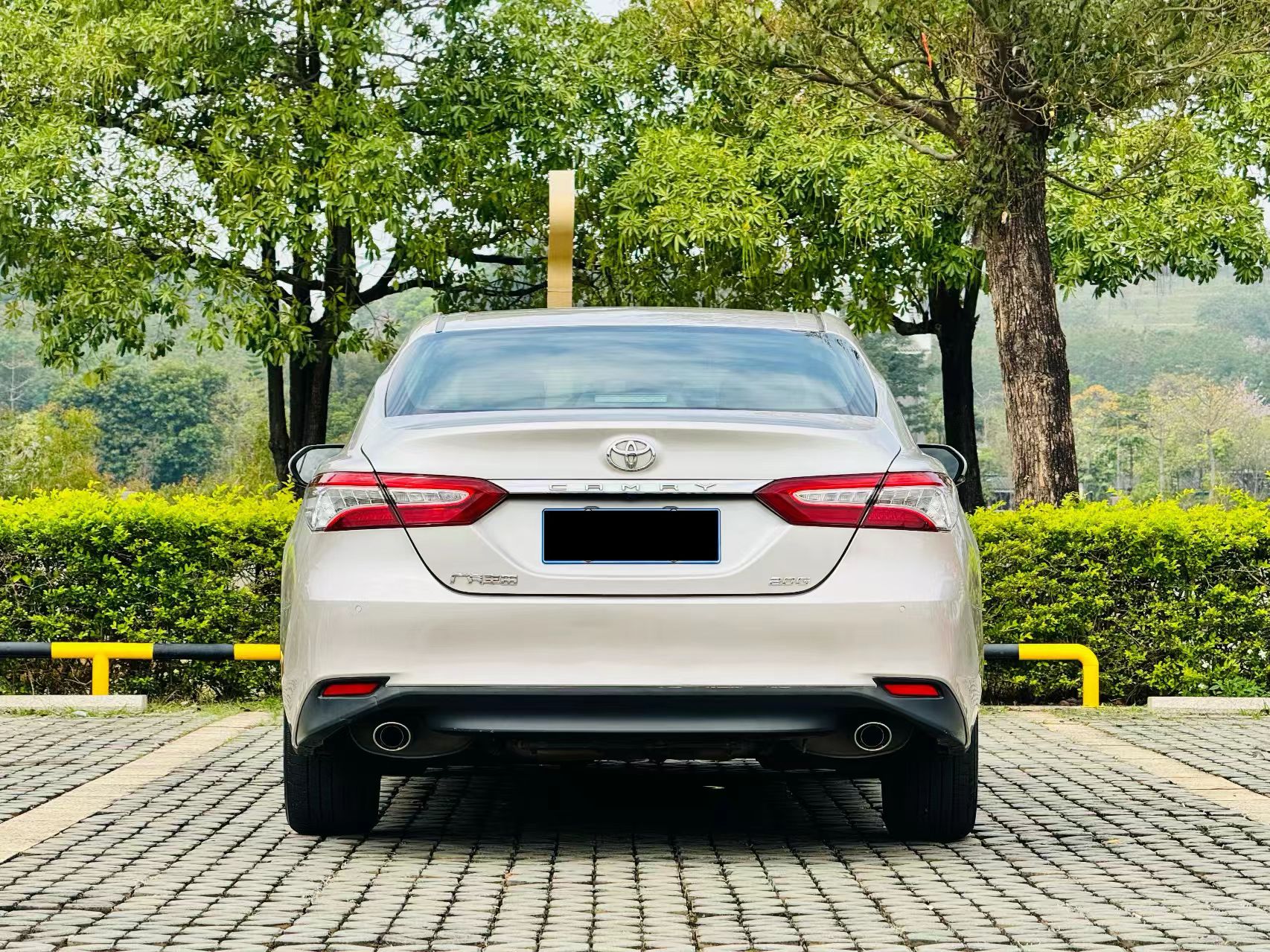 Used Toyota 2019 Camry facelift 2.0G Luxury Edition - Image 5