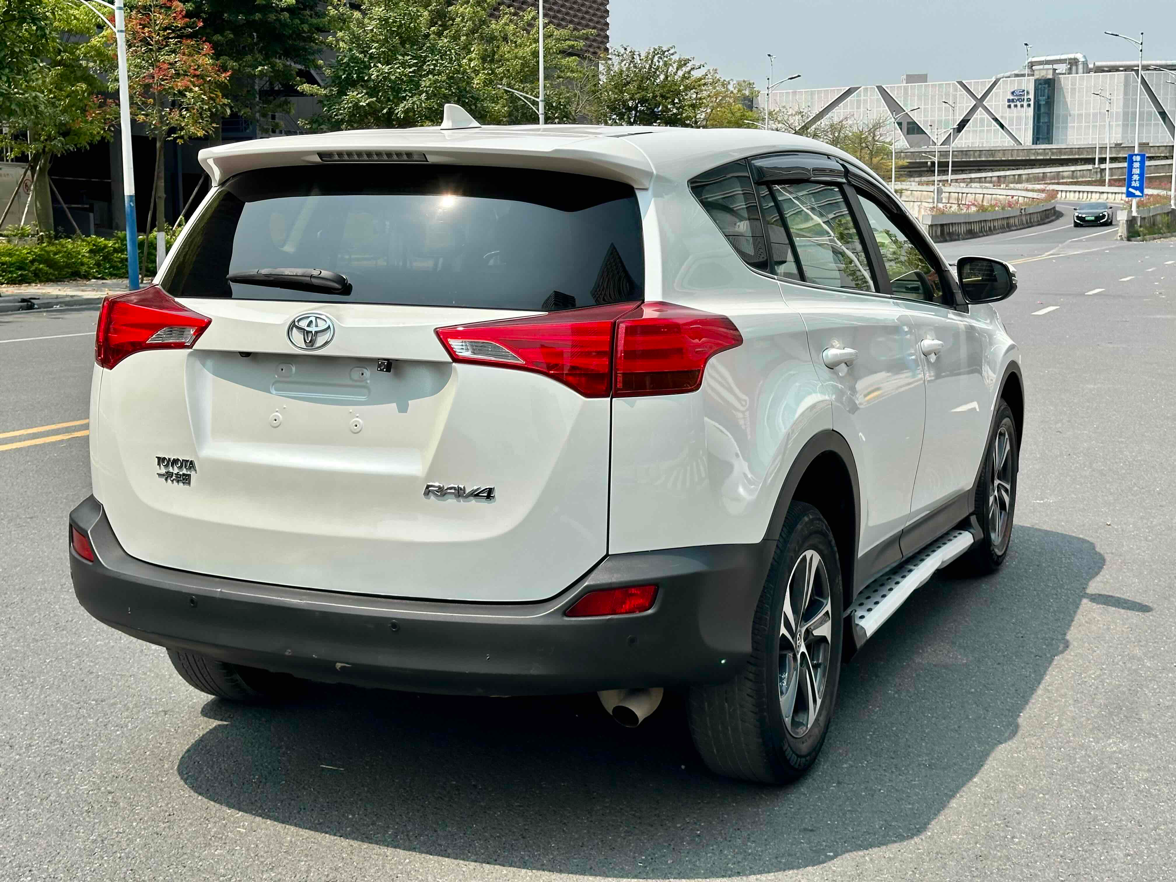 Used Toyota RAV4 2015 2.0L CVT FWD Windom Edition - Image 6