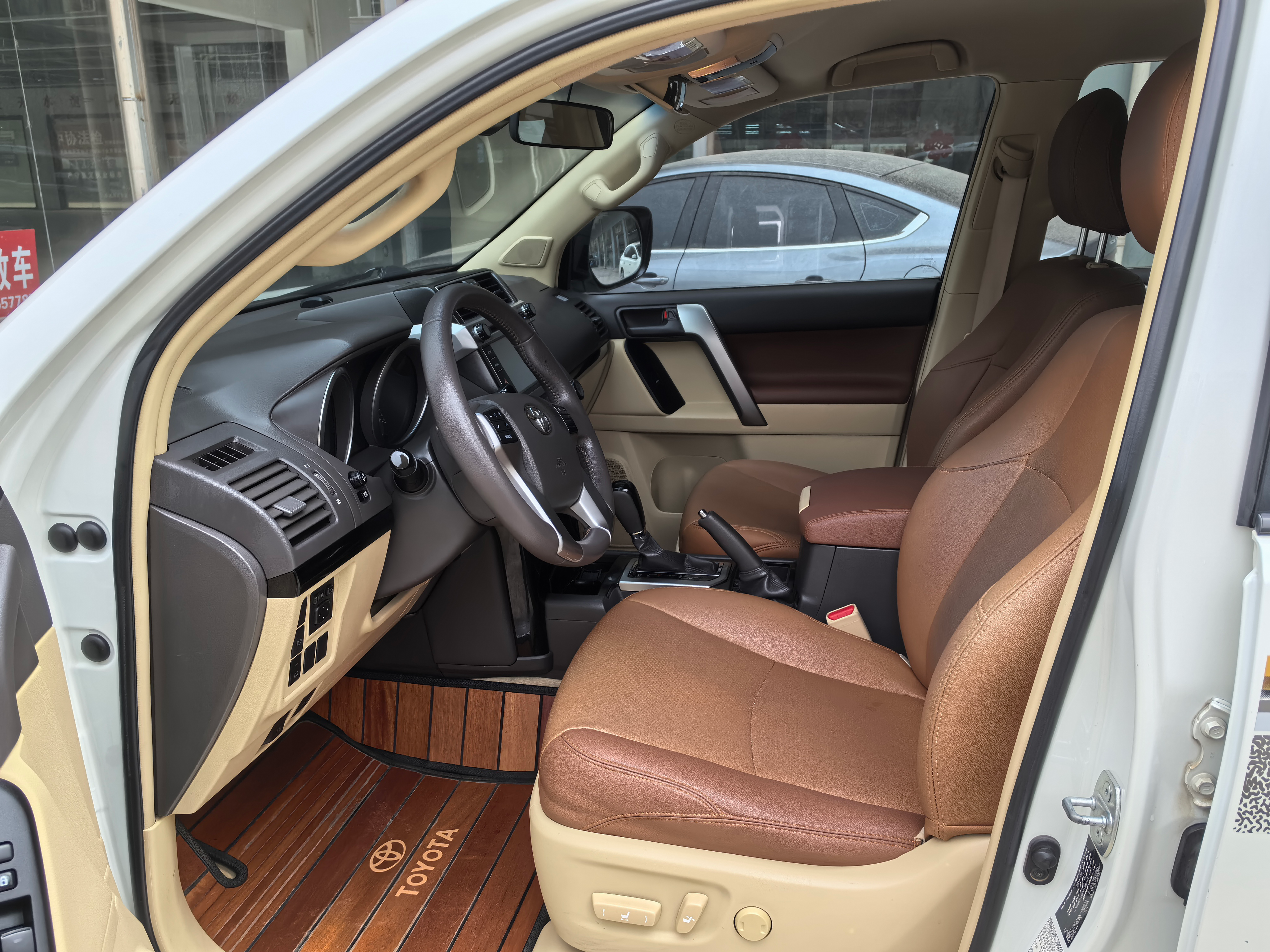 Used Toyota 2015 Prado (parallel import) 2.7L TXL Middle East version - Image 7