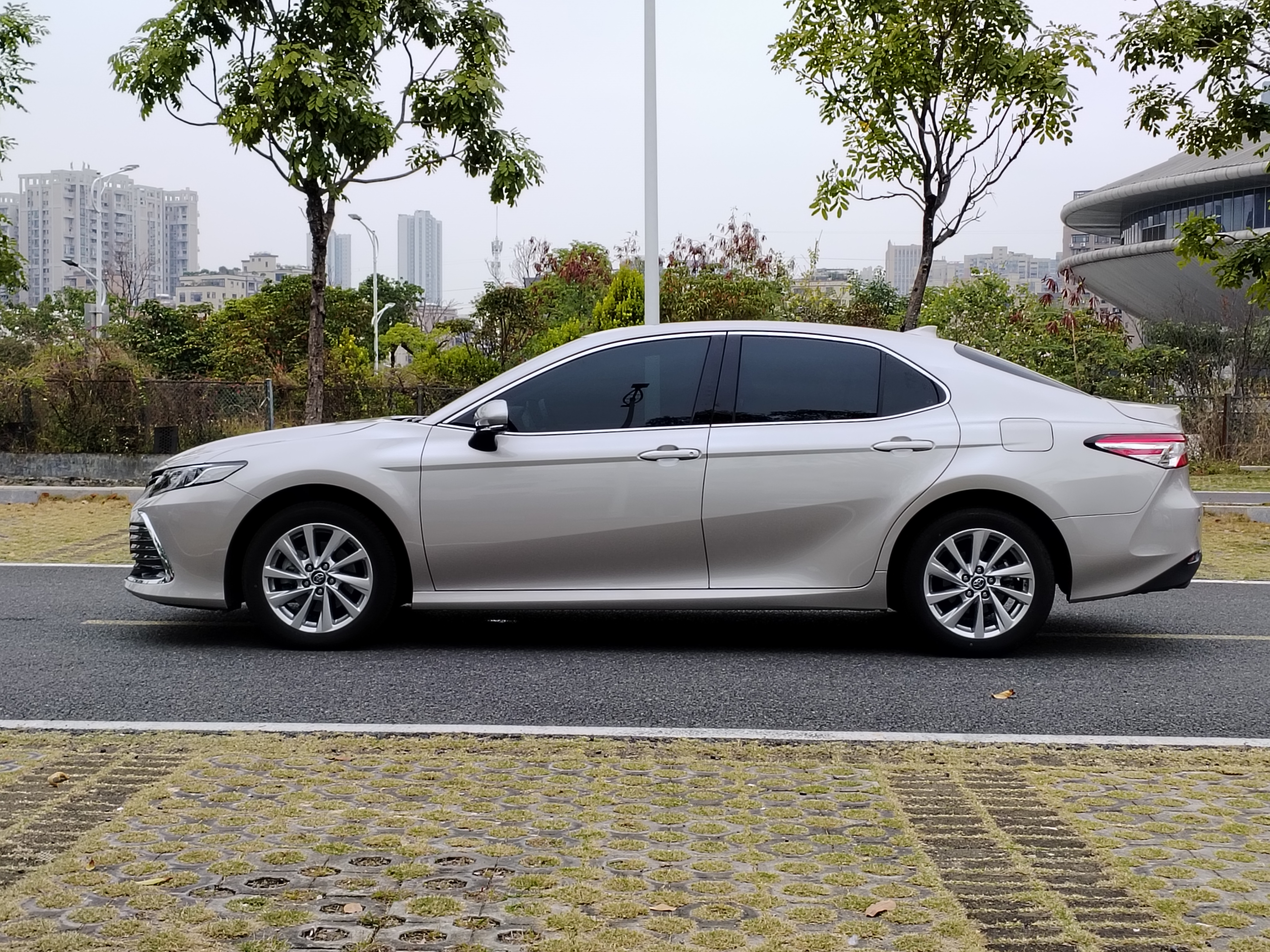 Used Toyota Camry 2023 Camry 2.0GVP Advanced Edition - Image 5