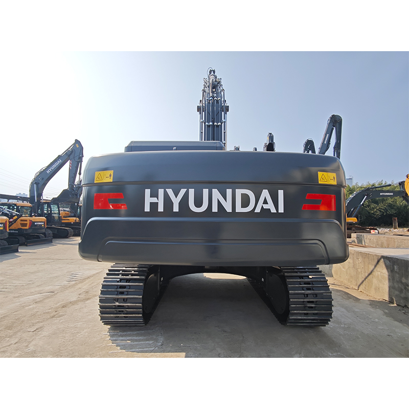 brand new Hyundai 340HD excavator - Image 7