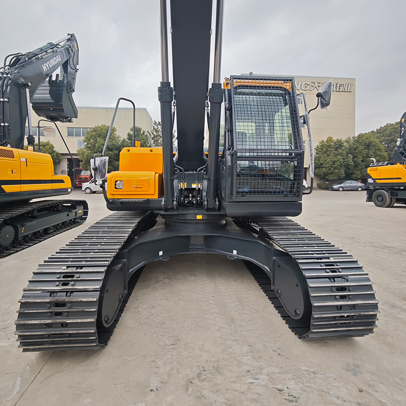 brand new Hyundai 220HD excavator - Image 4