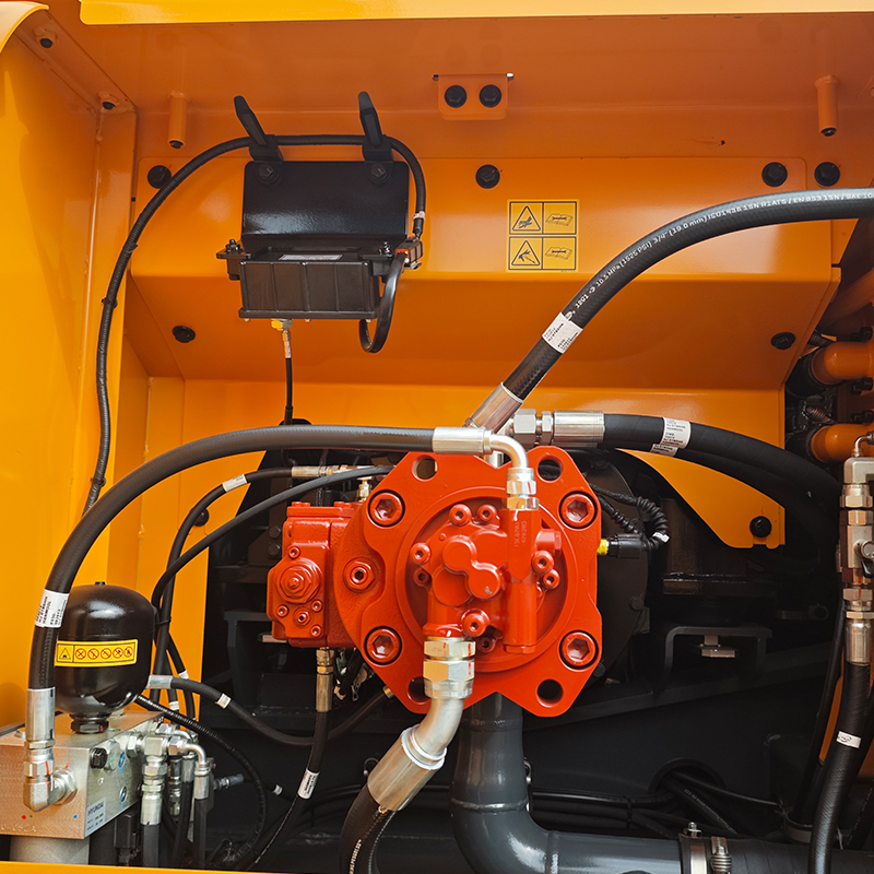 brand new Hyundai 220HD excavator - Image 6